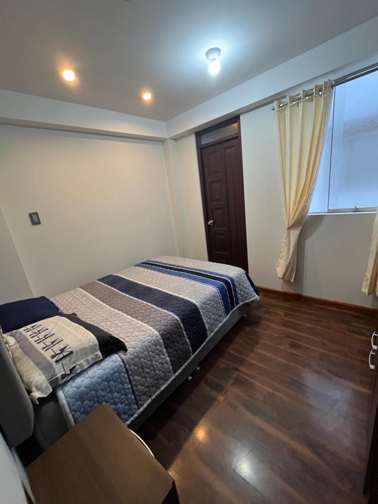 Homestay Thania House *